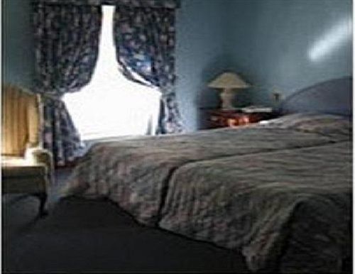 Ty Newydd Country Отель Hirwaun